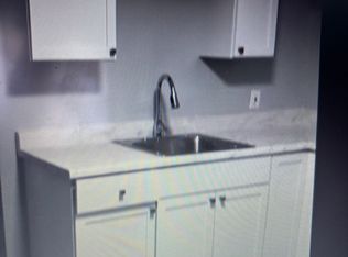 21 Burlington Ave #3, Lowell, MA 01851