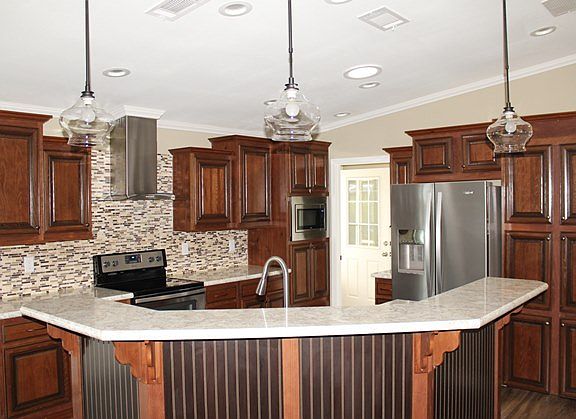 5th image of 42 Quiche Ct