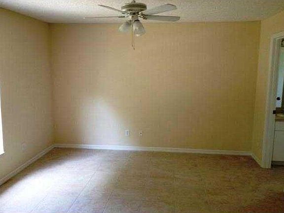 5th image of 8455 103rd Ct