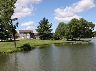 5340 N Sugar Hills Dr, Greenfield, IN