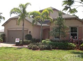 930 SW Scrub Oak Ave, Palm City, FL 34990