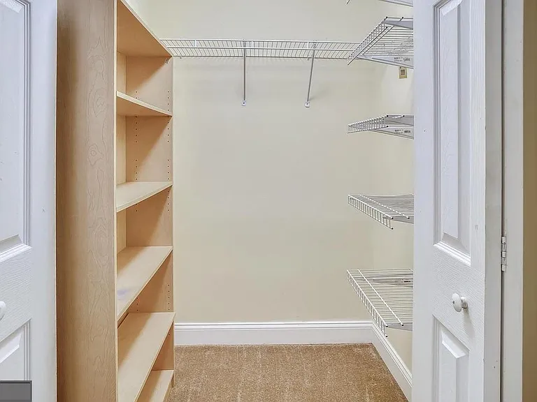 1462 Spring Rd NW #B — Photo 18