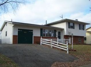 2831 Maywood Rd, Columbus, OH 43232