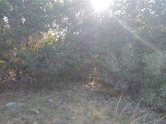 3rd image of 17619 Fawnridge Cir
