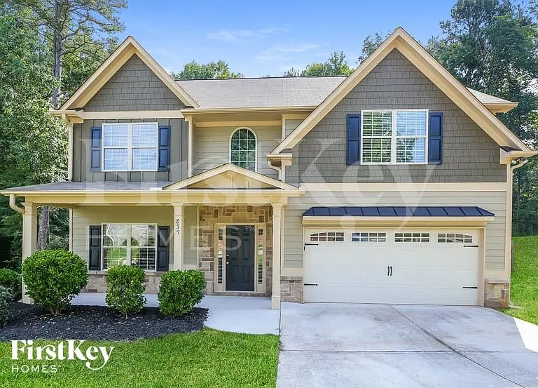 835 Sassafras Ln — Photo 1