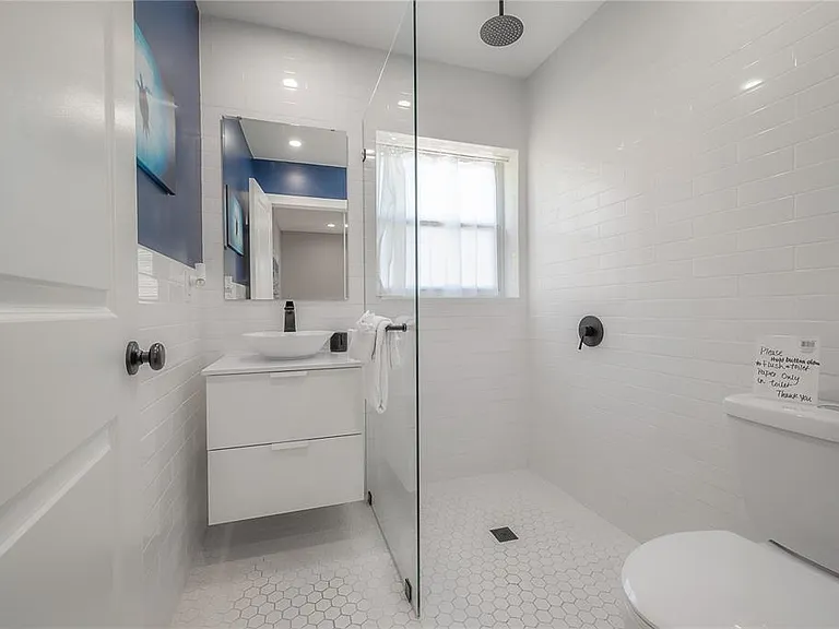 2916 W Collins St — Photo 49