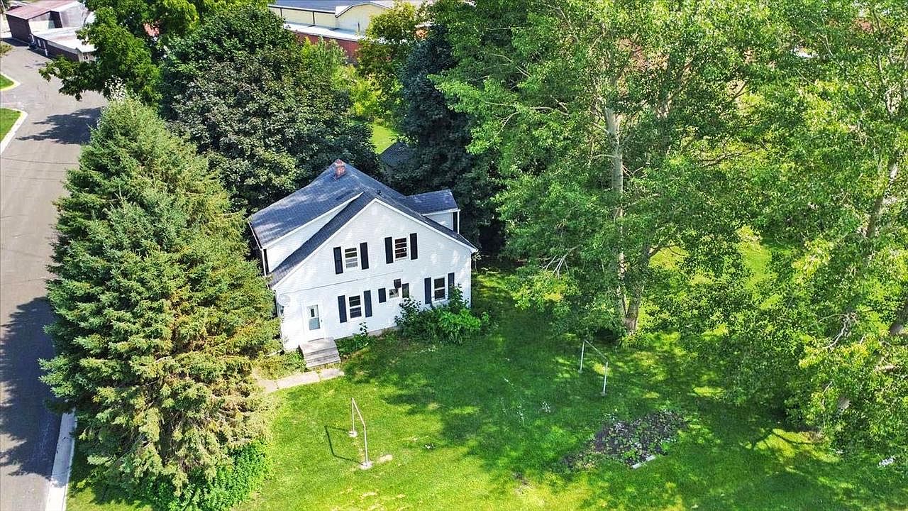 211 Commercial Street, Arlington, WI 53911 MLS 1962333 Zillow