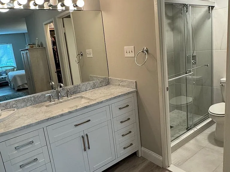 8330 Greensboro Dr #6/0003 — Photo 15