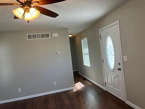 5th image of 419 N Silber Ave