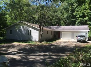 901 Laymon Ave, Spencer, IN 47460