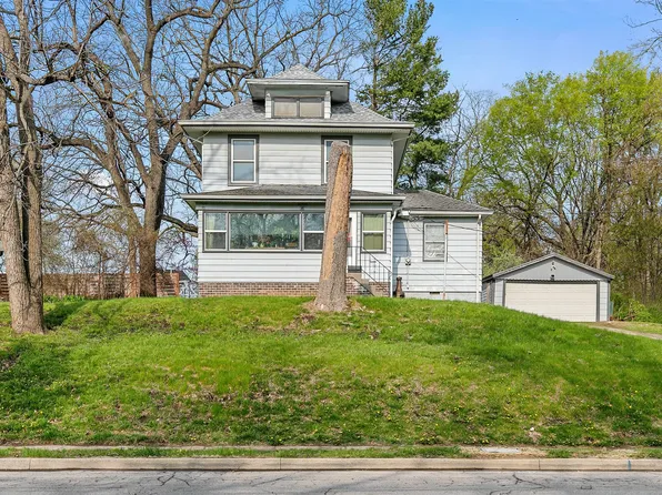 1908 E 33rd St, Des Moines, IA 50317