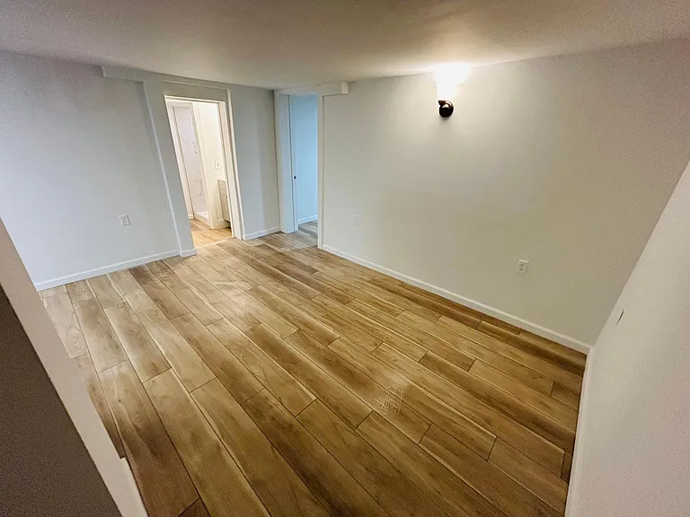 720 Quaill Ave #5 — Photo 5