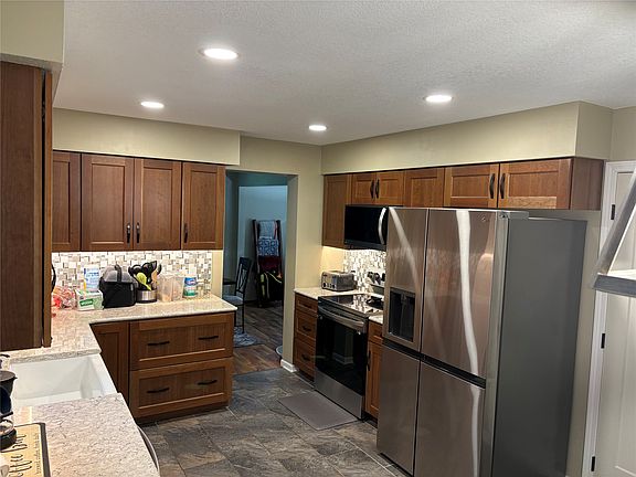 5th image of 3410 48th St