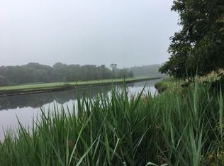 28 Canedy St, Wareham, MA 02571