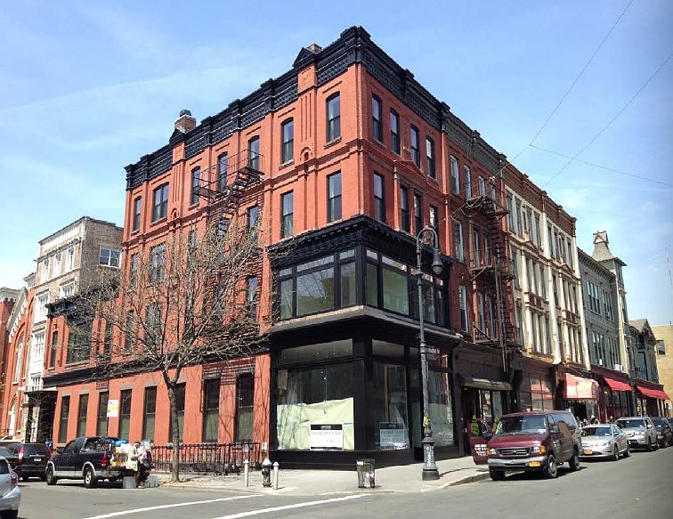 1st image of 845 Manhattan Ave