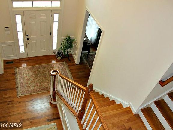 3rd image of 6941 Williamsburg Blvd