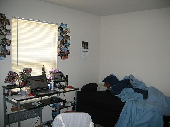 5th image of 702 W Smith St APT A