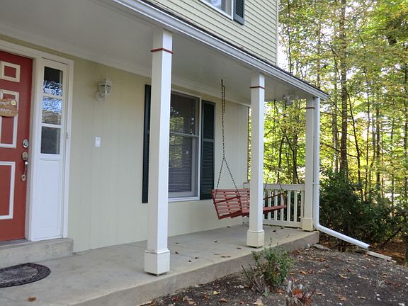2nd image of 12905 Heather Cir