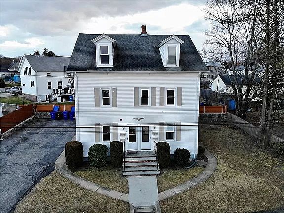 2nd image of 8 Branch Ave