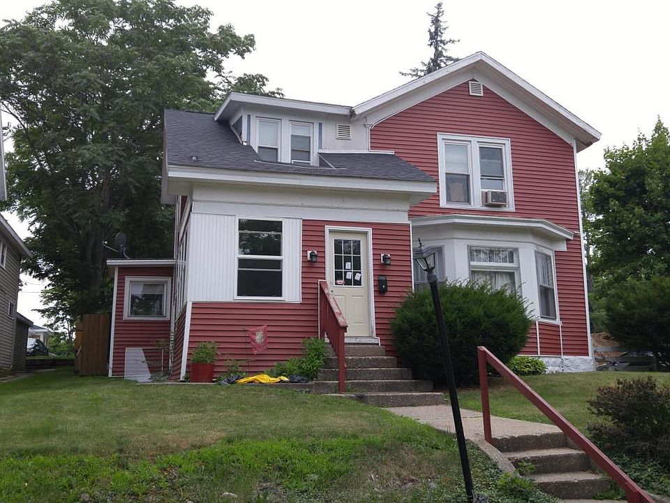 1st image of 412 S Stewart Ave