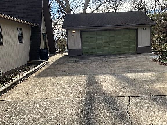 5th image of 412 Kentucky St