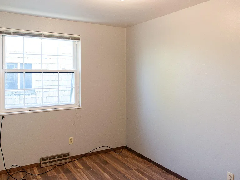 2628 Leisure Dr — Photo 13