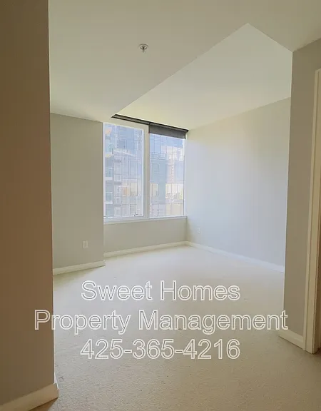 500 106th Ave NE #2207 — Photo 11