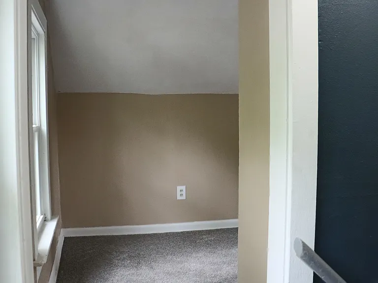 616 Irvington Ave — Photo 21