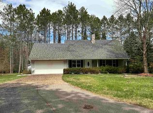 590 Siegle St, Farwell, MI 48622