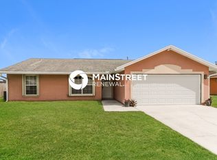 2307 SW Kent Cir, Port Saint Lucie, FL 34953