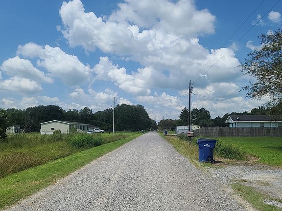 4th image of 185 Boykins Rd