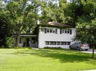 515 Hunter Rd, Glenview, IL 60025