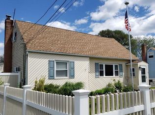 57 Brookvale Ave, West Babylon, NY 11704