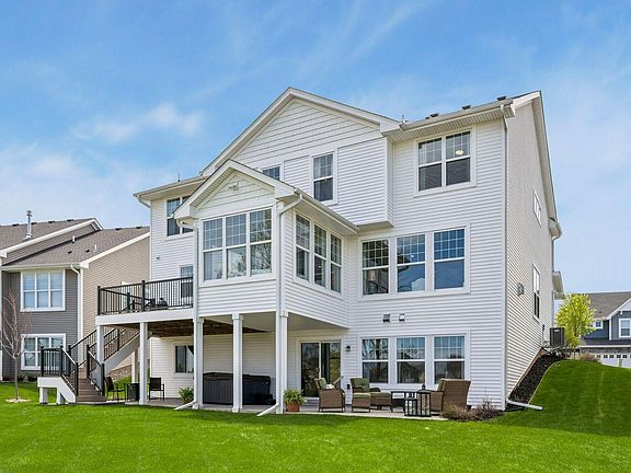 4th image of 19462 Meadow Rue Ct