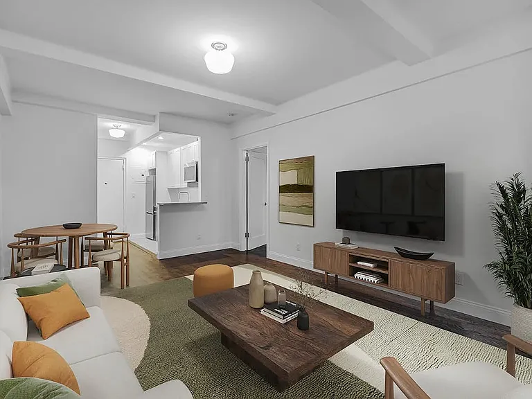 24 5th Ave #1116 — Photo 3