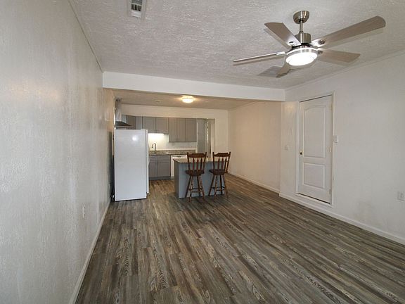 2nd image of 2740 State Highway 248
