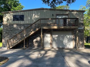 3406 E Bayou Dr Unit B, Dickinson, TX 77539