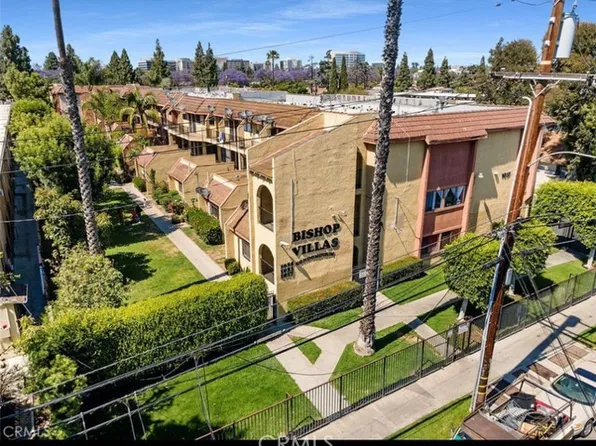 1017 W Bishop St APT A, Santa Ana, CA 92703