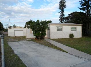 431 NE 28th Ct, Boynton Beach, FL 33435