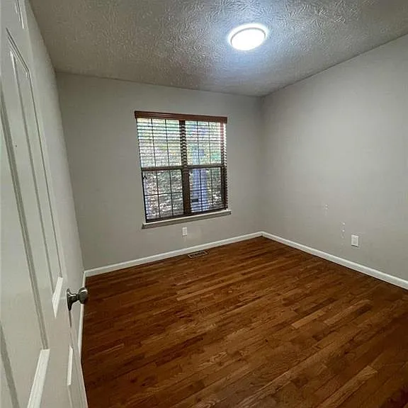3015 Cascade Manor Dr — Photo 11
