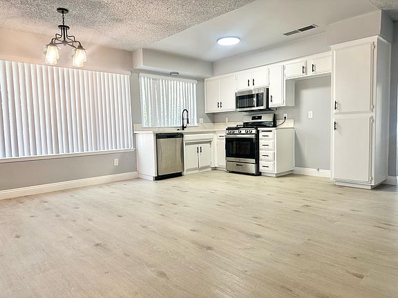 3rd image of 2233 S Fontana Street