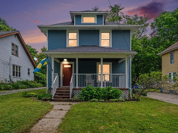 54 Lowell Ave NE, Grand Rapids, MI 49503