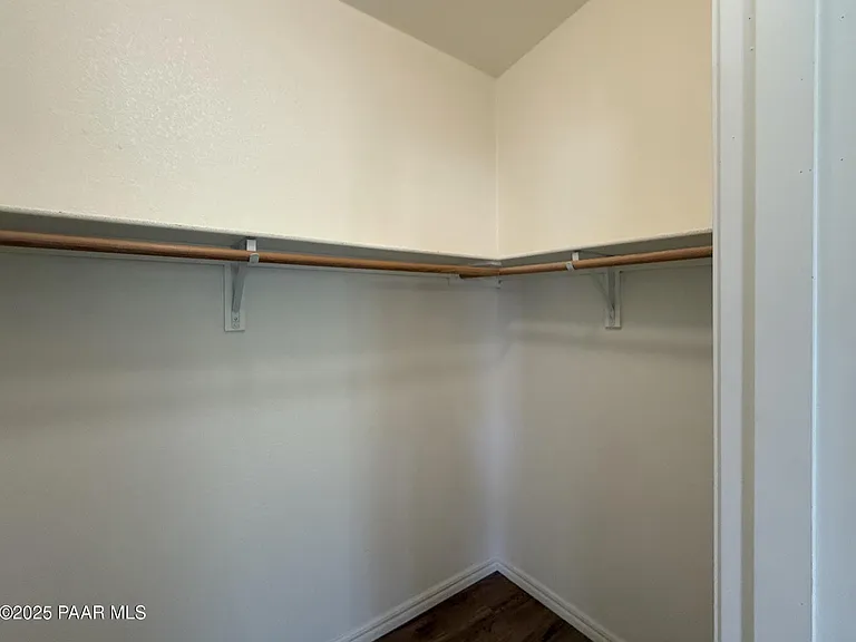 1116 Samantha St — Photo 27
