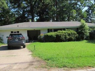 329 E Bolling Ave, Monticello, AR 71655