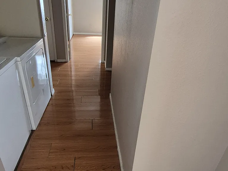 7613 Sea Cliff Way — Photo 6