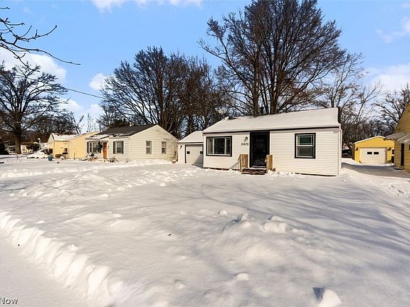 4th image of 2401 Greenvale Rd