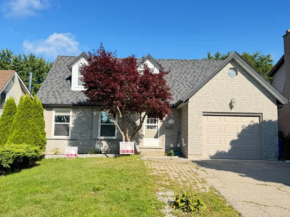 129 Kortright Rd W, Guelph, ON N1G 3N9