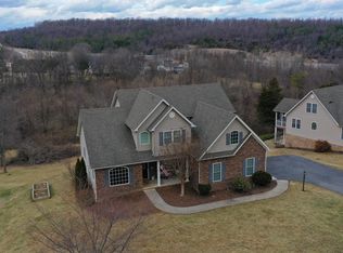 146 Fairfield Dr, Staunton, VA 24401