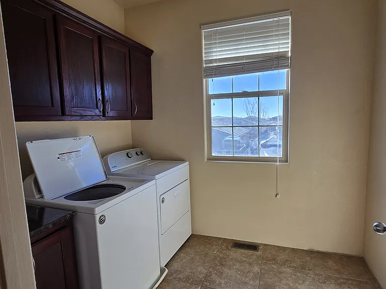 Washer/Dryer room