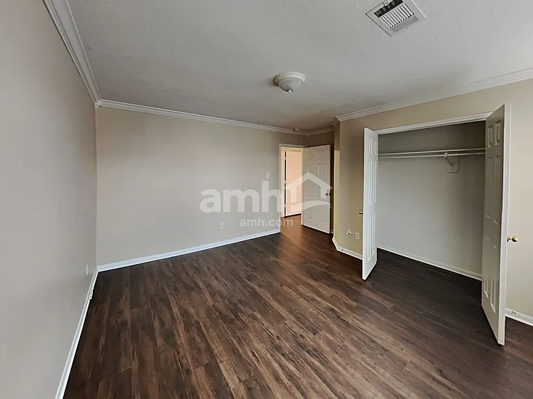 4422 Hardwood Glen Dr — Photo 22
